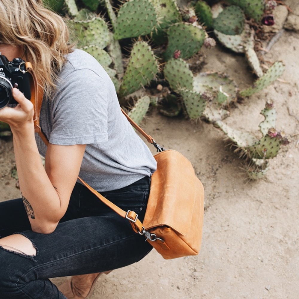 Atlas Supply Co. Ally Shoulder Bag (Mesa Color)